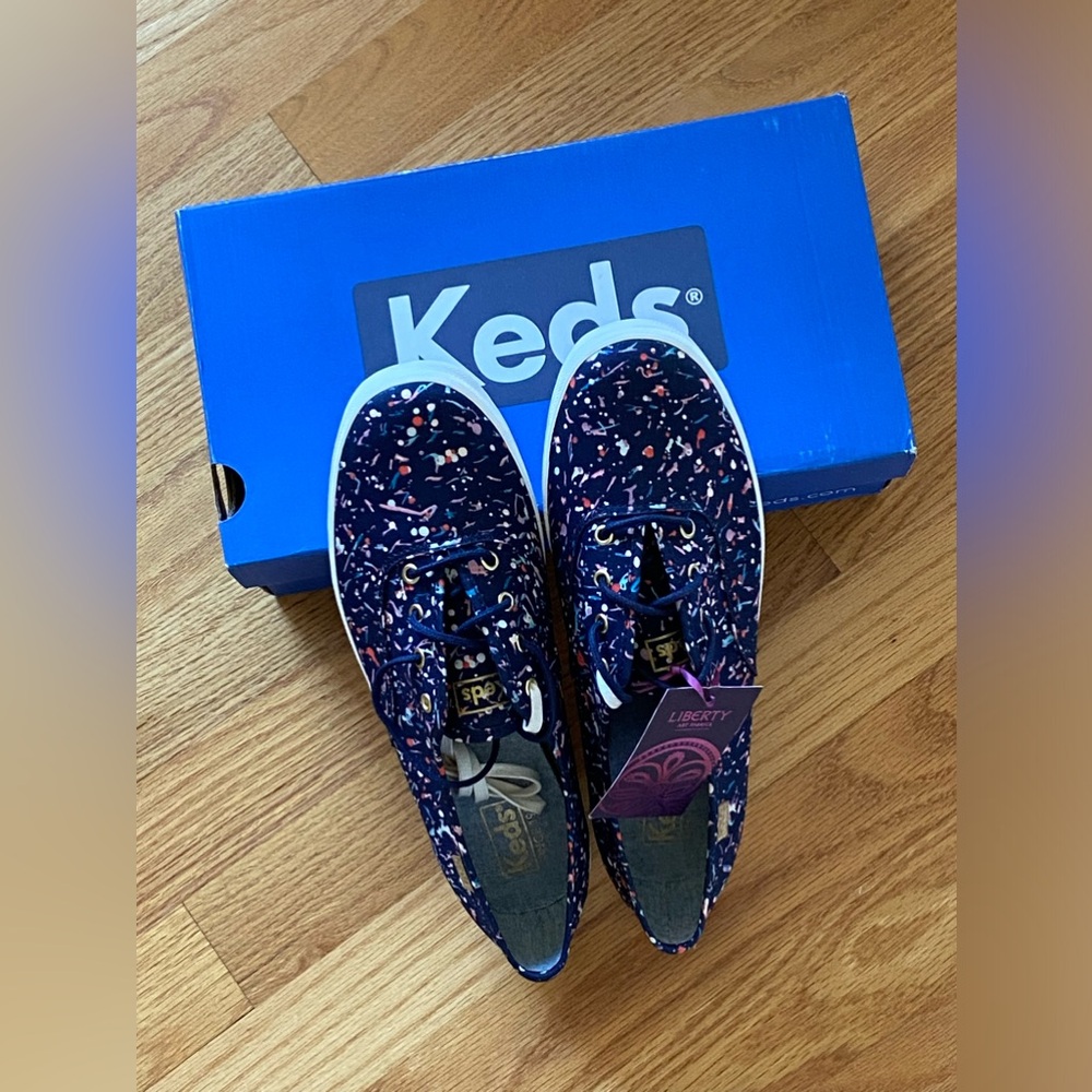 NWOT - Keds x Liberty London Dot Navy Multi - Size 8M